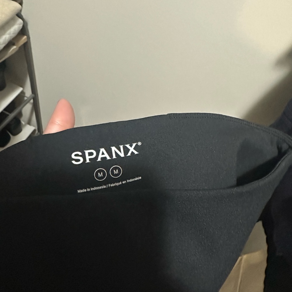 SPANX Classic Black Leggings